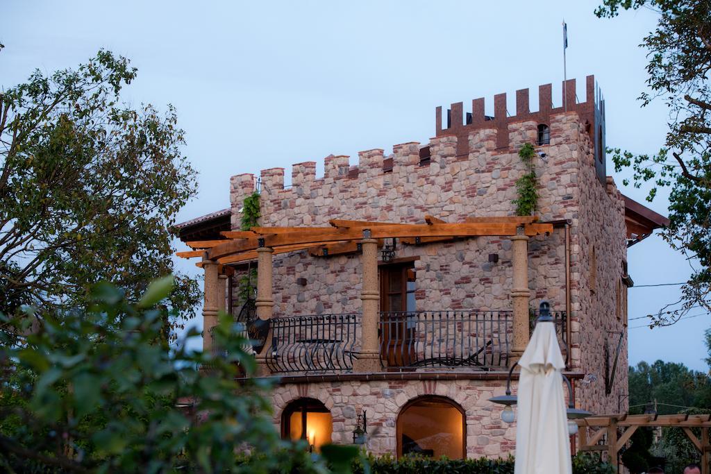ルッカ Castello Dei Templari Bed & Breakfast エクステリア 写真