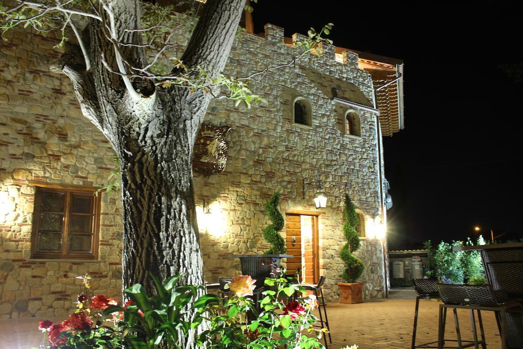 ルッカ Castello Dei Templari Bed & Breakfast エクステリア 写真
